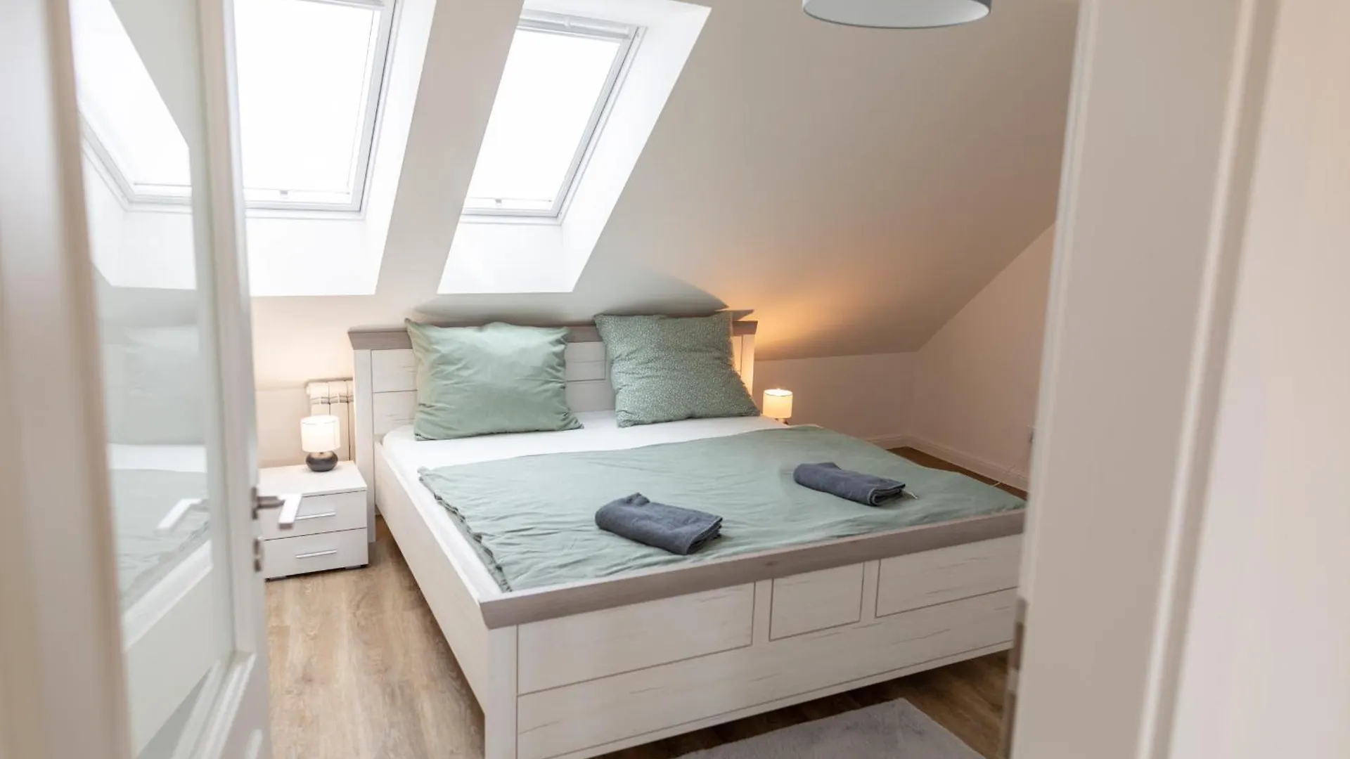 Anjelsky Apartman 95M Prag 0*,  Tjeckien