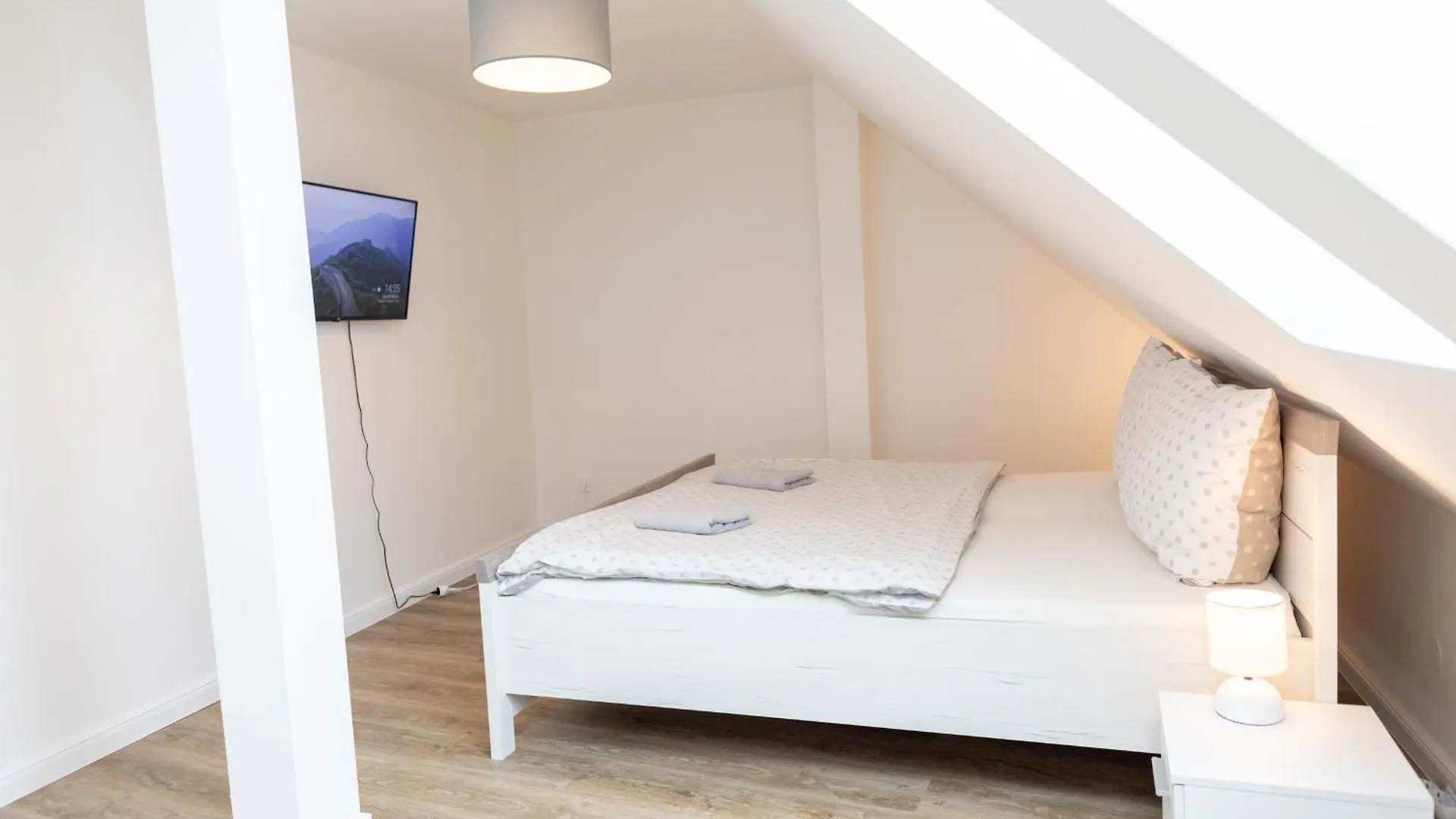 Anjelsky Apartman 95M Praha 0*,